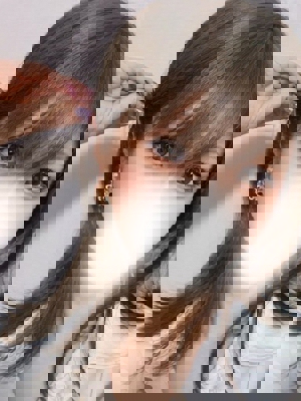 せりな